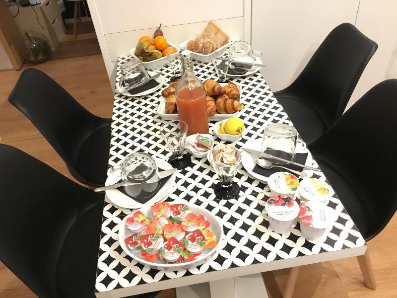 B B Grande Archivio Napoli - Restoran