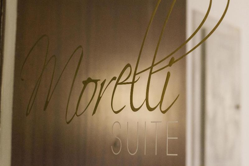 Morelli Suite - Genel