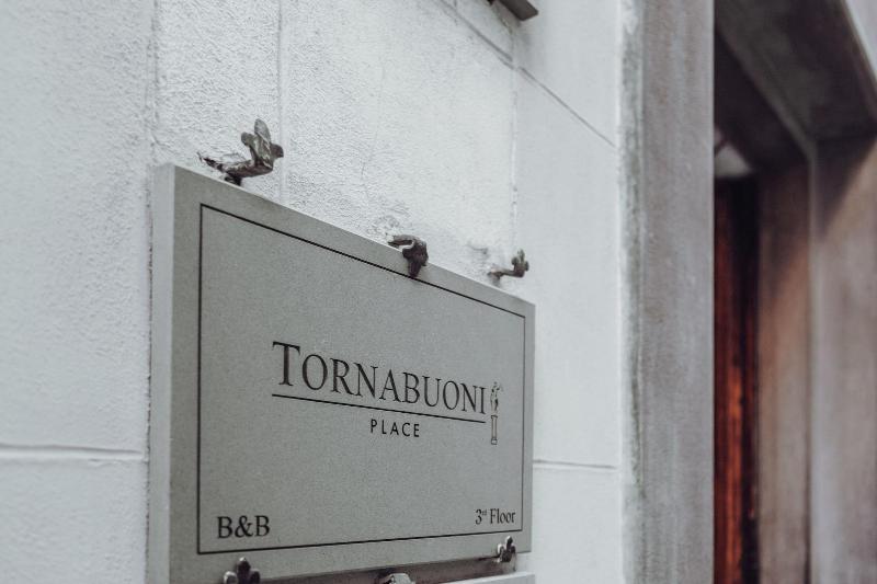 Tornabuoni Place - Genel