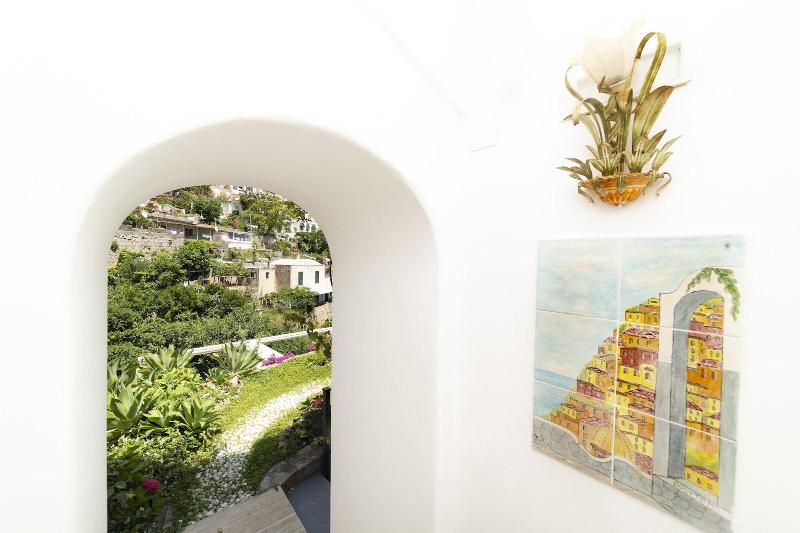 Casa Teresa - Genel