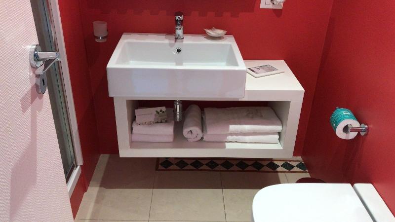 Sorrento Resart Suite - Oda