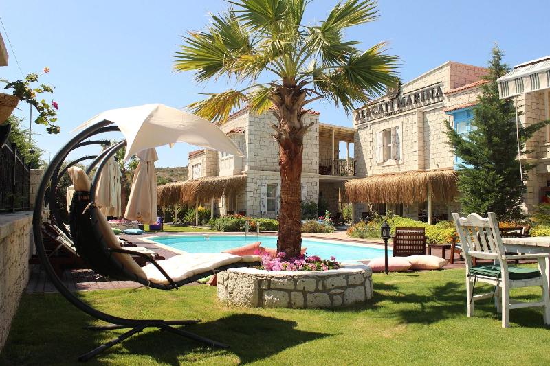 Alacati Marina Palace Otel - Genel
