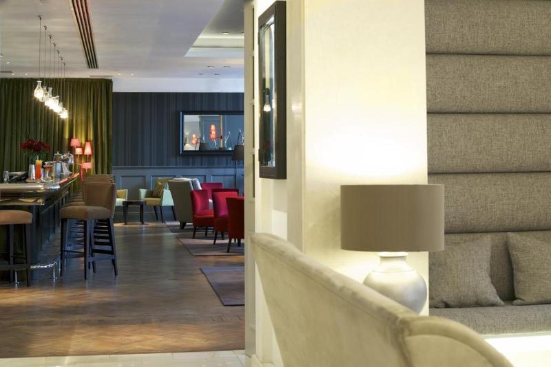 London Bridge Hotel - Bar
