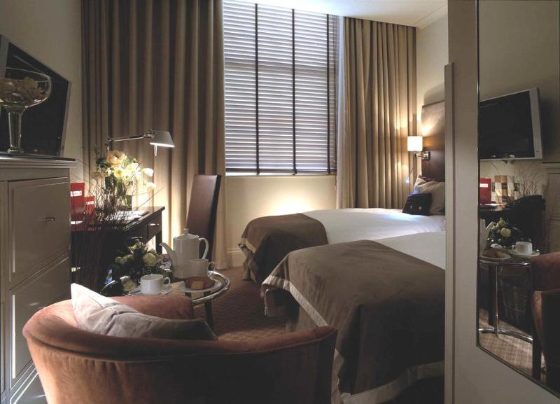 London Bridge Hotel - Oda