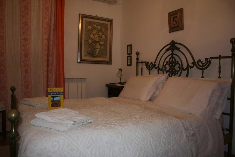 B B Guest House Il Porto Vecchio - Oda