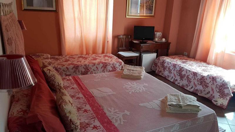 B B Guest House Il Porto Vecchio - Oda