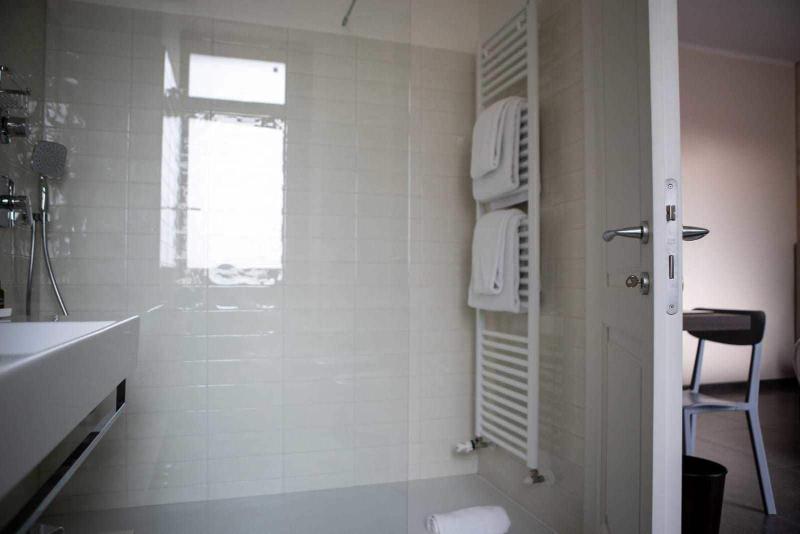 G G Firenze Suites - Oda