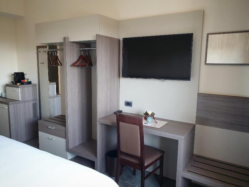 G G Firenze Suites - Oda