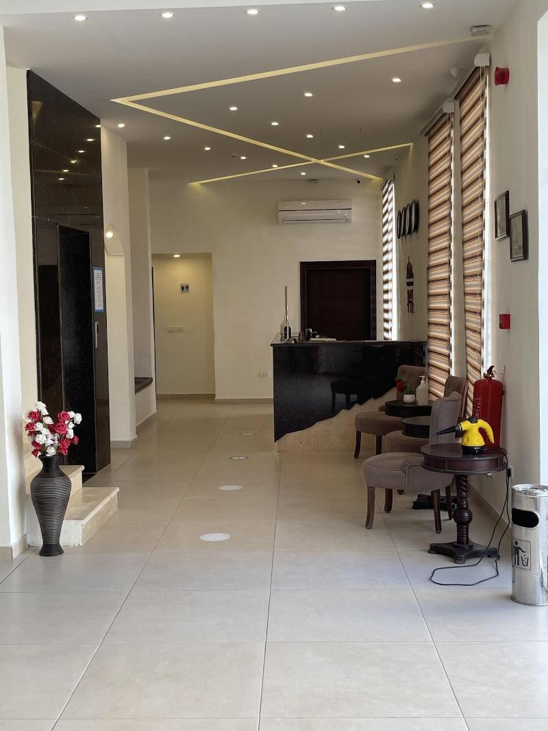 Petra Heart Hotel - Lobi