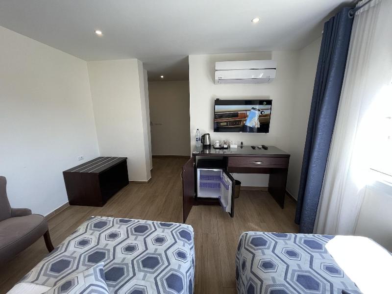 Petra Heart Hotel - Oda