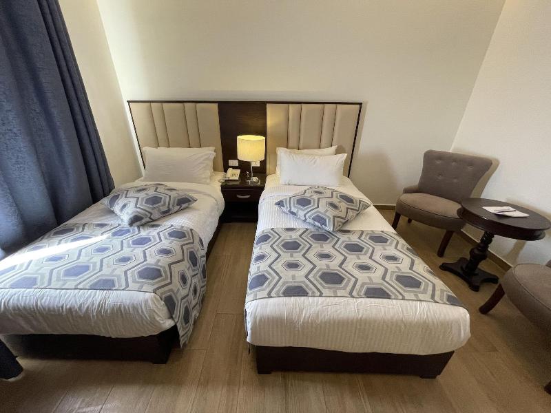 Petra Heart Hotel - Oda
