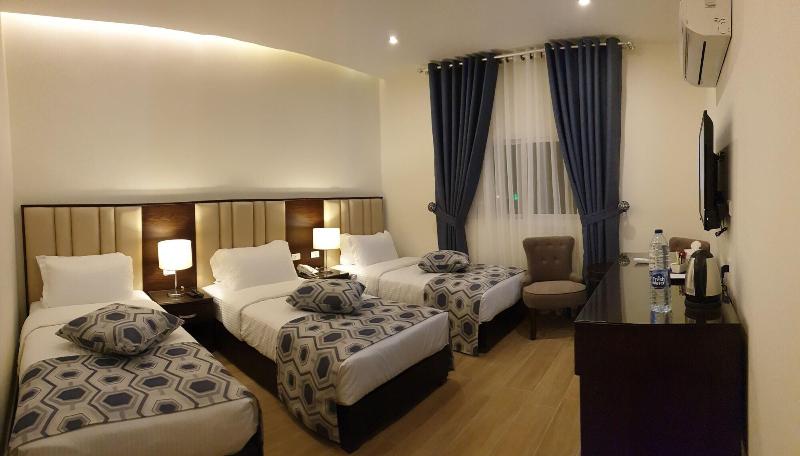 Petra Heart Hotel - Oda