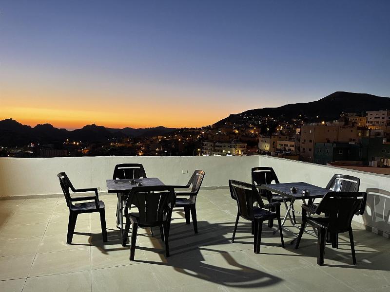 Petra Heart Hotel - Teras