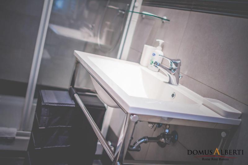 Domus Alberti - Oda