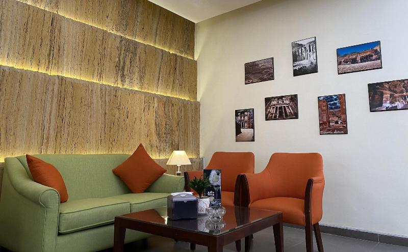 Petra Guest House - Lobi