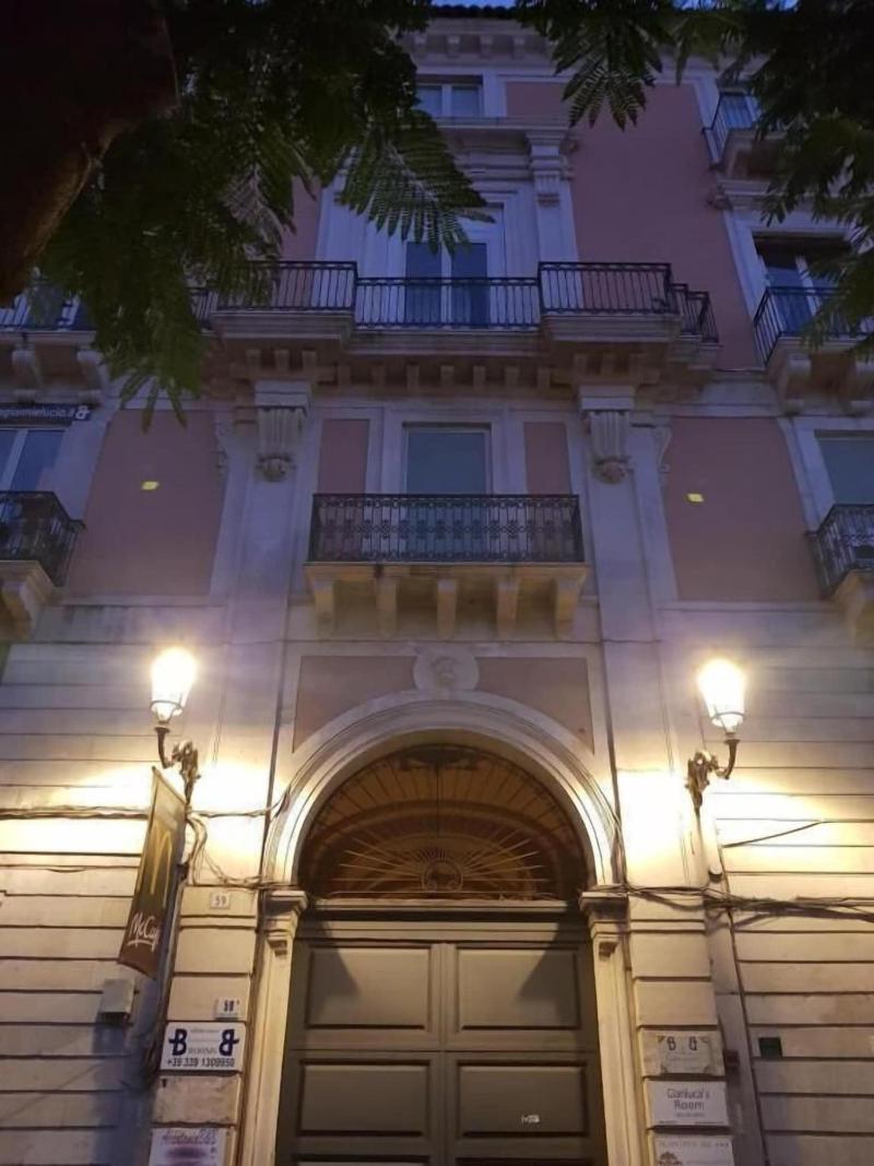 Cortile Stesicoro B B - Genel