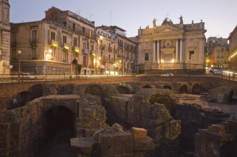 Cortile Stesicoro B B - Genel