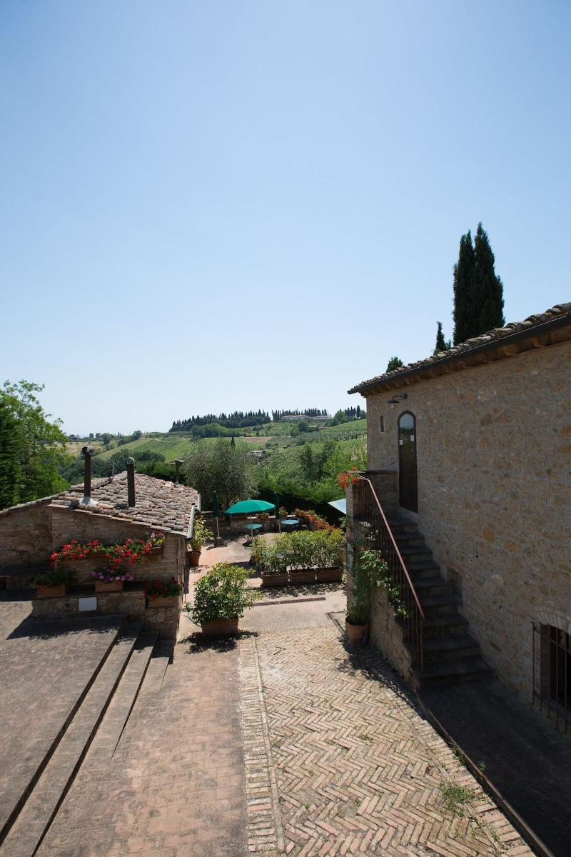 Rocca Degli Olivi - Genel