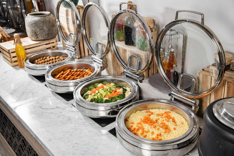 Park Inn By Radisson Makkah Aziziyah - Restoran