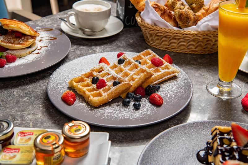 Park Inn By Radisson Makkah Aziziyah - Restoran