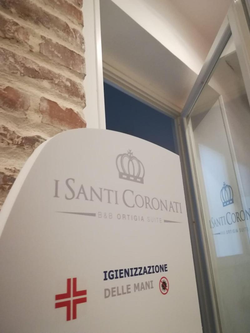 I Santi Coronati Bed Breakfast - Lobi