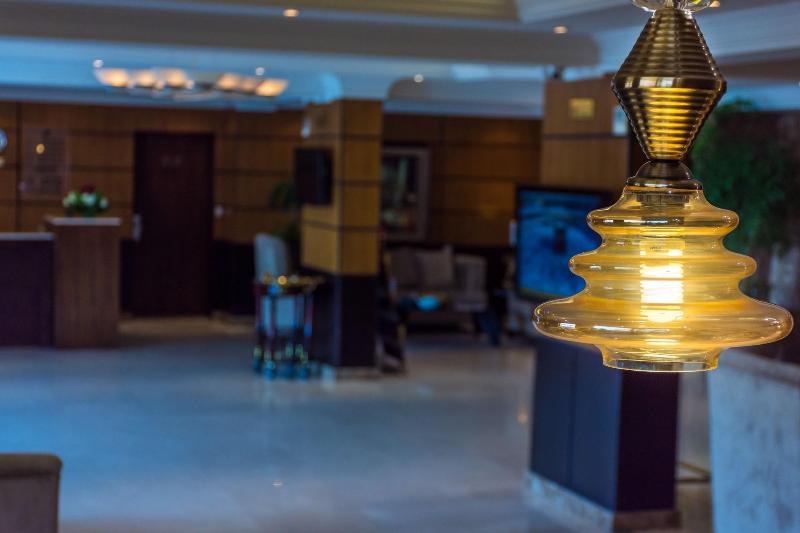 Almuhaidb Al Hamra - Aktivite