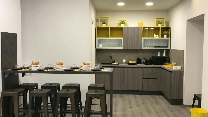 Sensation House - Restoran