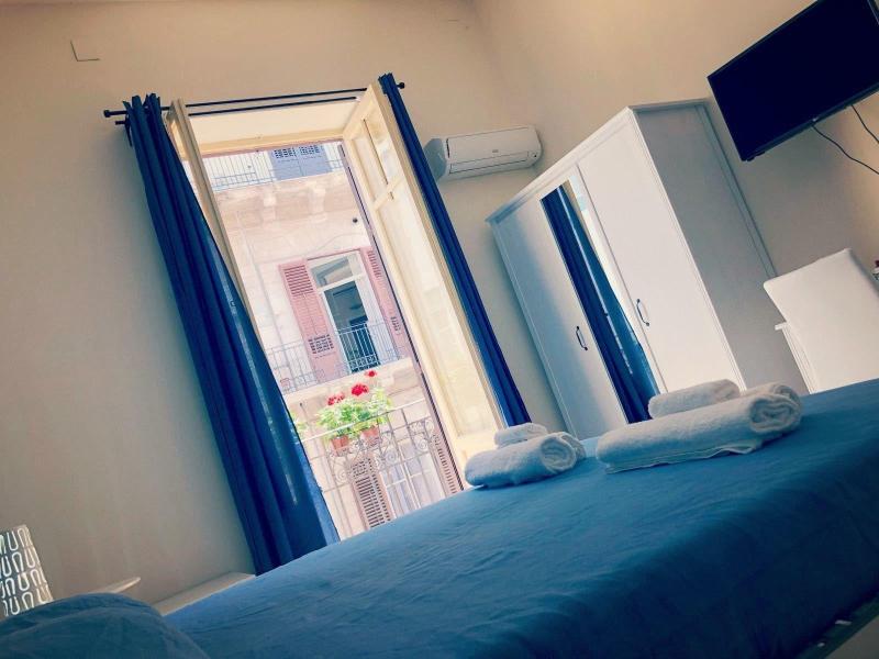 Arco Di Trionfo Palermo Bed Breakfast - Oda