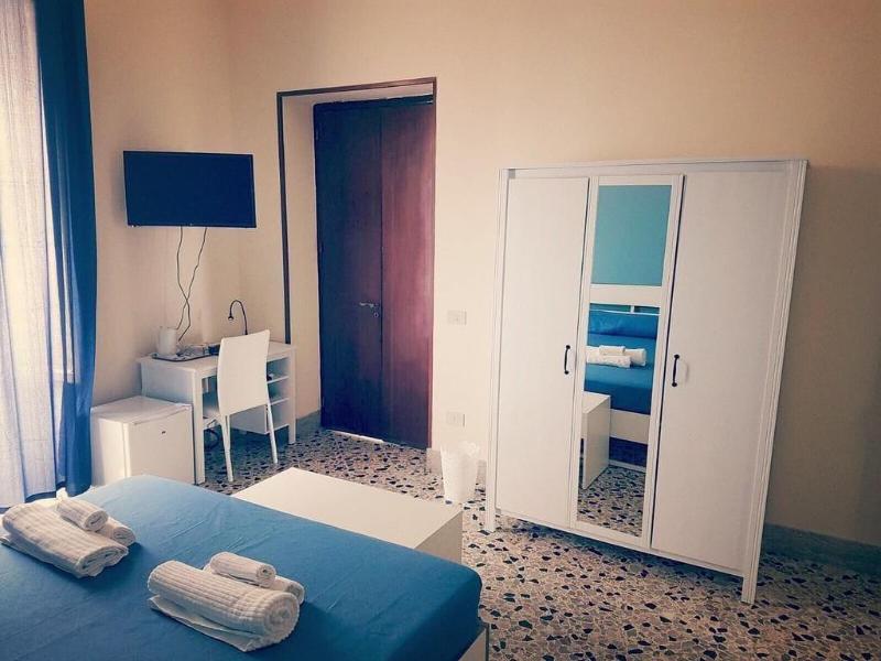 Arco Di Trionfo Palermo Bed Breakfast - Oda