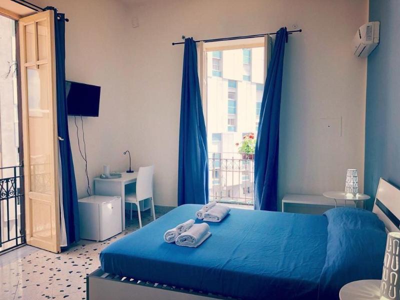 Arco Di Trionfo Palermo Bed Breakfast - Oda