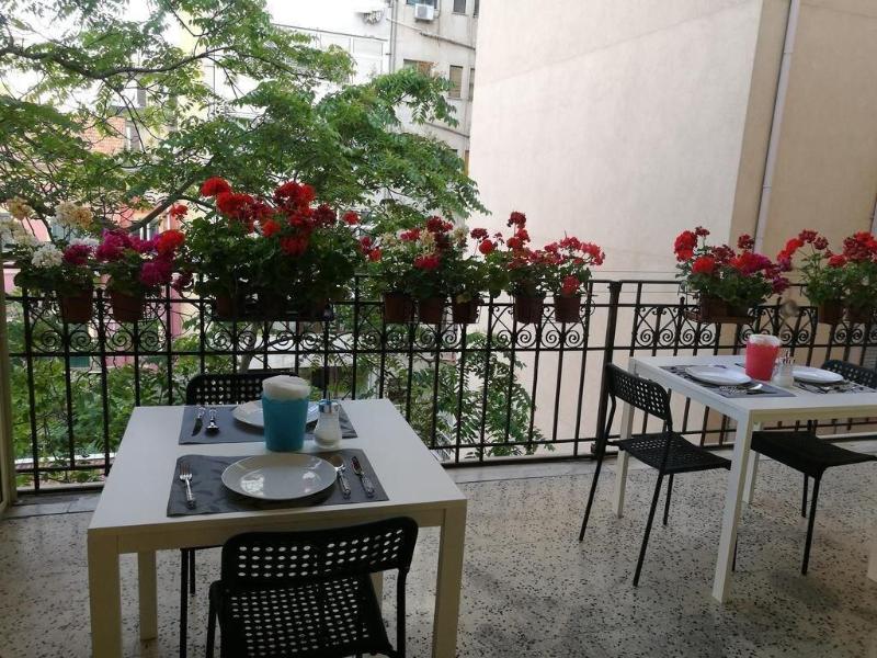 Arco Di Trionfo Palermo Bed Breakfast - Restoran