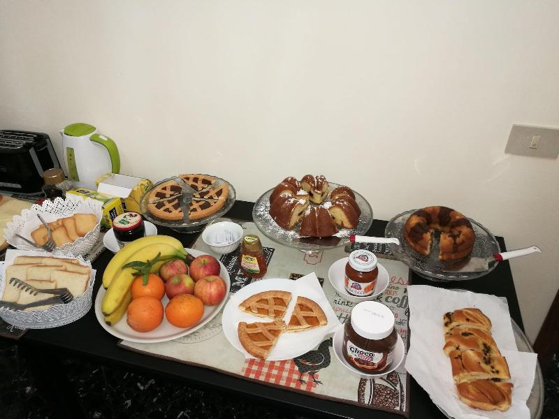 Arco Di Trionfo Palermo Bed Breakfast - Restoran