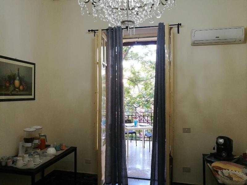 Arco Di Trionfo Palermo Bed Breakfast - Restoran