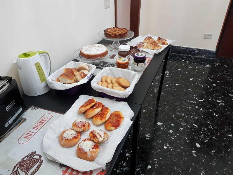 Arco Di Trionfo Palermo Bed Breakfast - Restoran