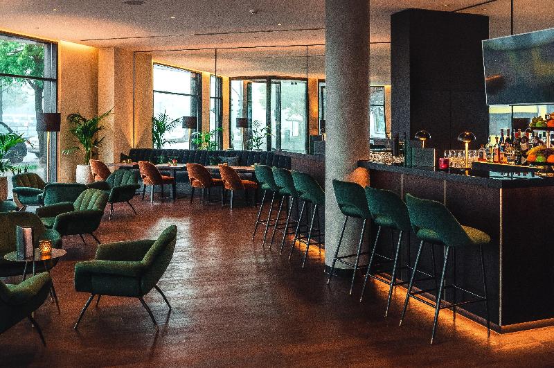 Holiday Inn Berlin City Center East-Prenzl. Allee - Bar