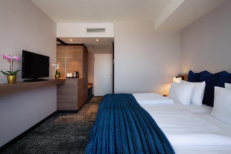 Holiday Inn Berlin City Center East-Prenzl. Allee - Oda
