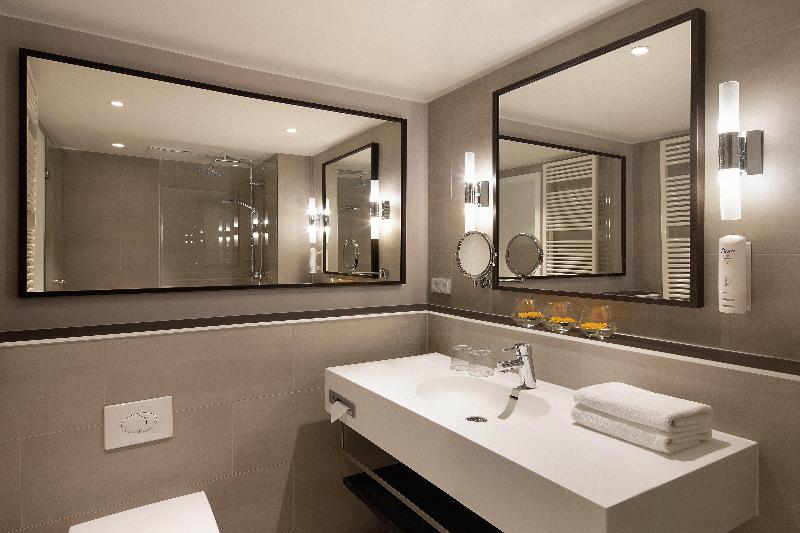Holiday Inn Berlin City Center East-Prenzl. Allee - Oda