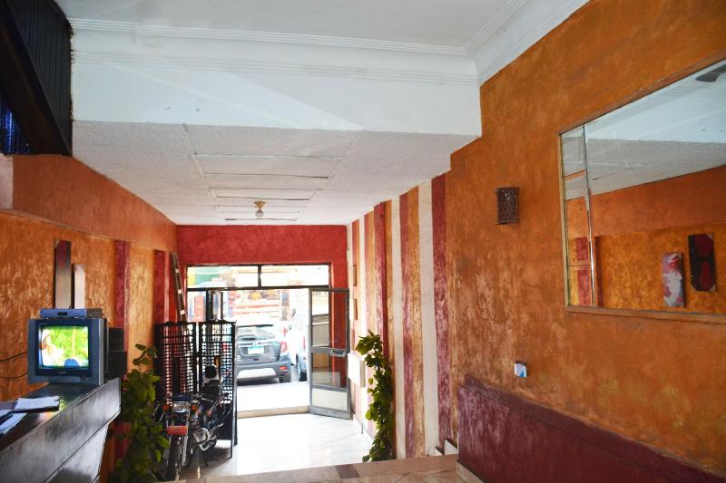 City Hostel - Lobi