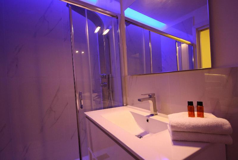 Quiriti Vatican Relais - Oda