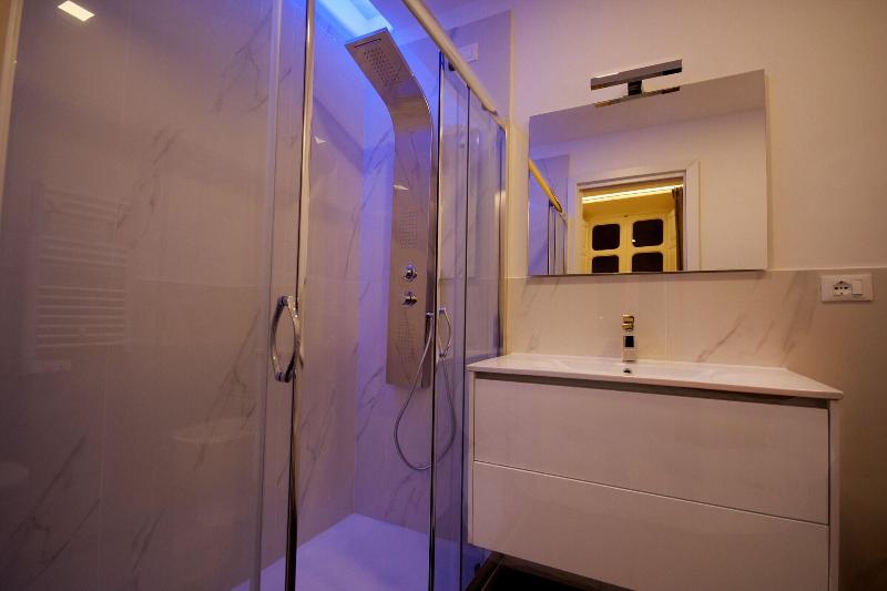 Quiriti Vatican Relais - Oda