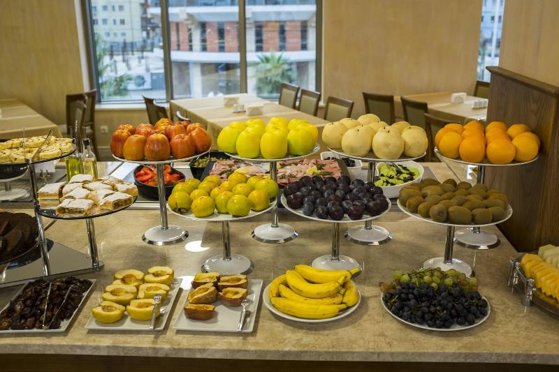 Colosseum Marina Hotel - Restoran