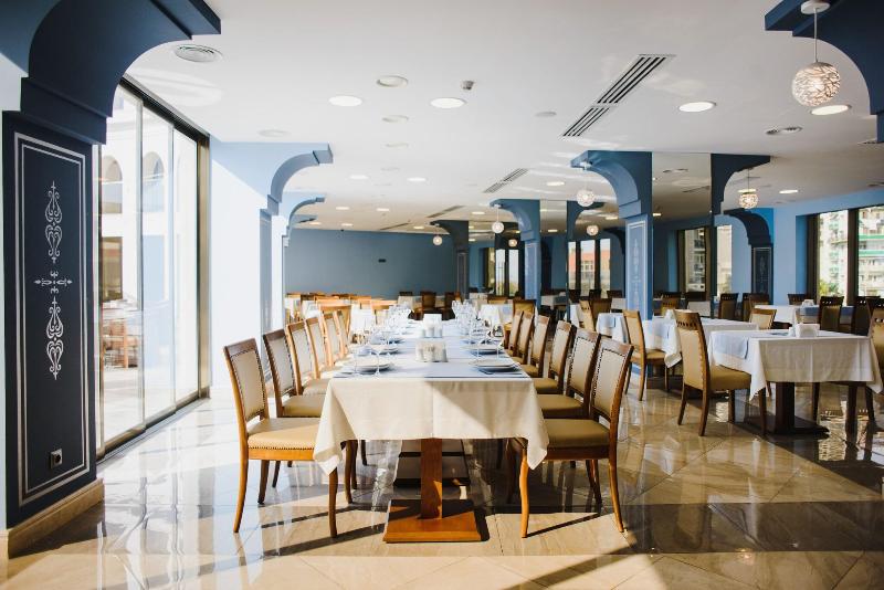 Colosseum Marina Hotel - Restoran