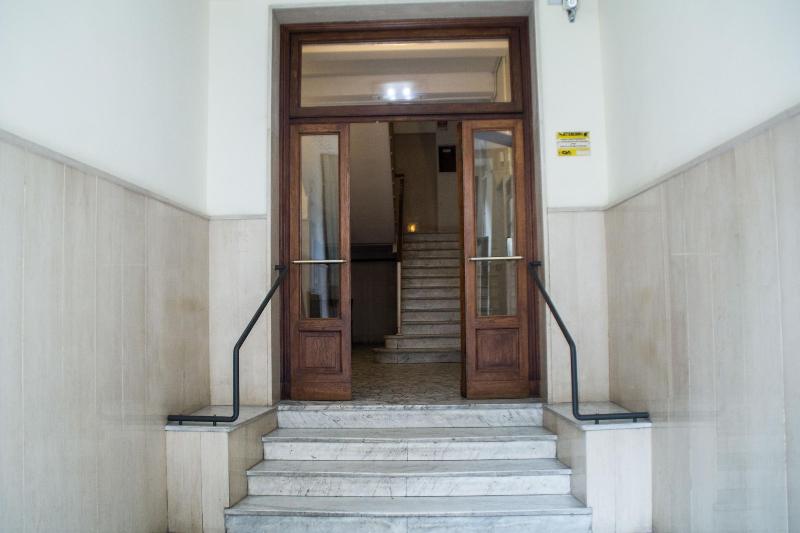 Interno 10 Cavour - Genel