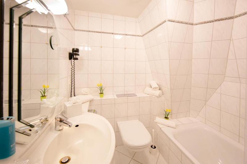 Montana Hotel Na Rnberg West - Oda