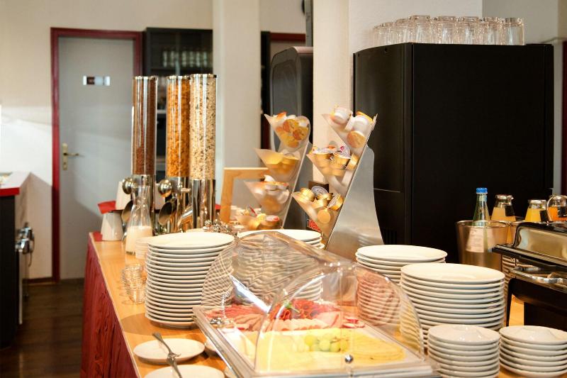 Montana Hotel Na Rnberg West - Restoran