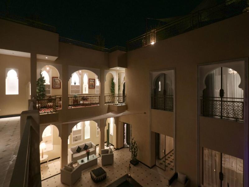 Riad Faraj - Genel
