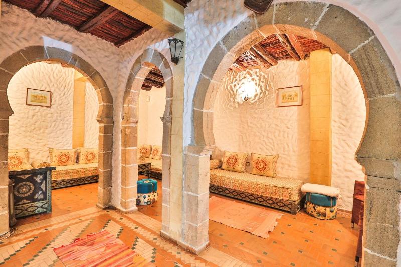 Riad Nakhla - Lobi