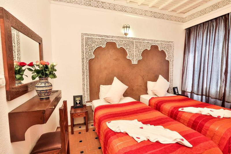 Riad Nakhla - Oda
