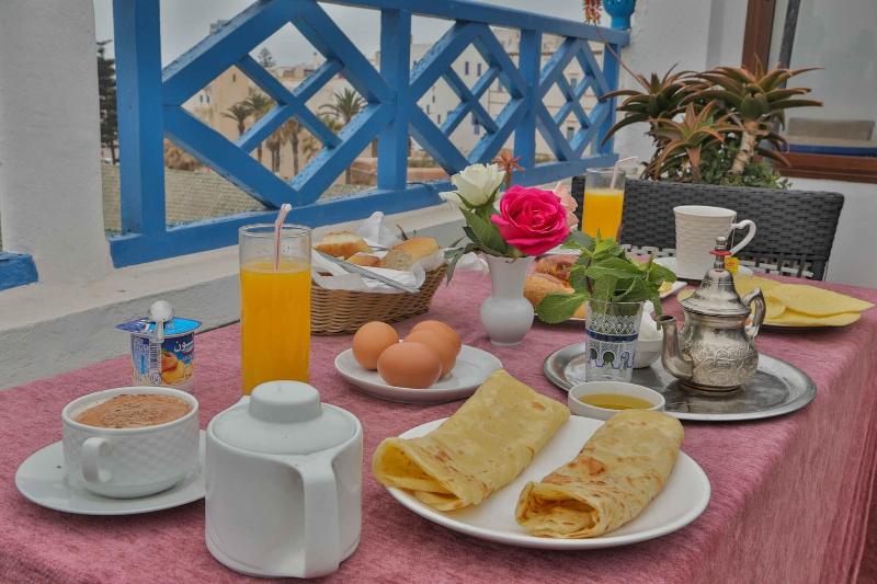 Riad Nakhla - Restoran