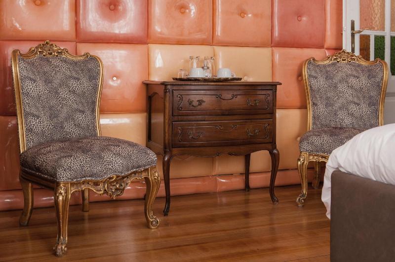 Caffa Dell Arte Boutique Rooms - Oda